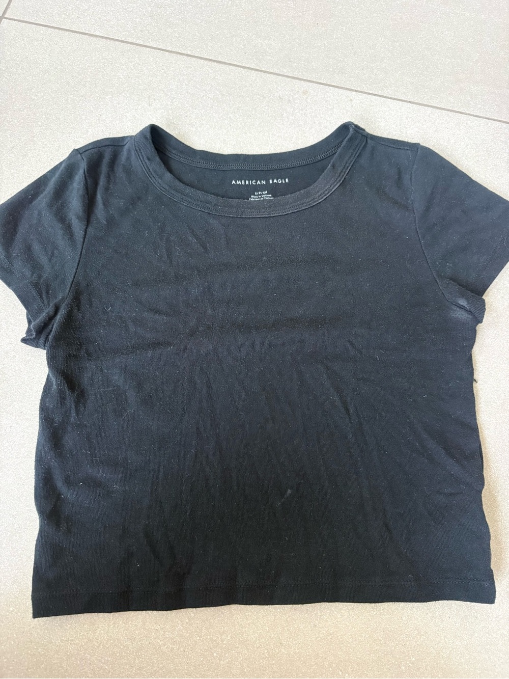 American Eagle Outfitters Black Short Sleeve Crew Tee